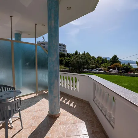 Vasili Apartment *
