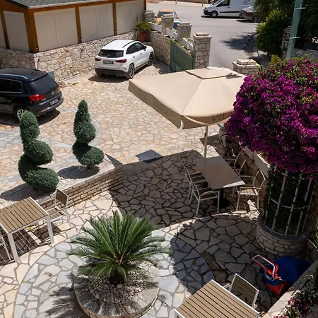 Vasili Apartment